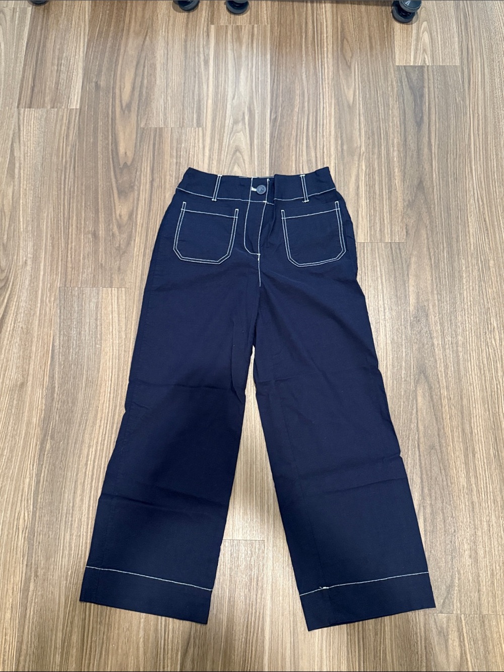 Cropped Ankle Pants with Contrast Stitching - Navy - Picture 2 of 2